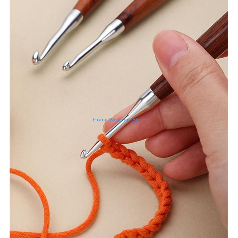 F68E 8 個木製ハンドルかぎ針編みフック収納ケース付き人 - Wooden Crochet Hooks Ergonomic Handle のレビューと価格