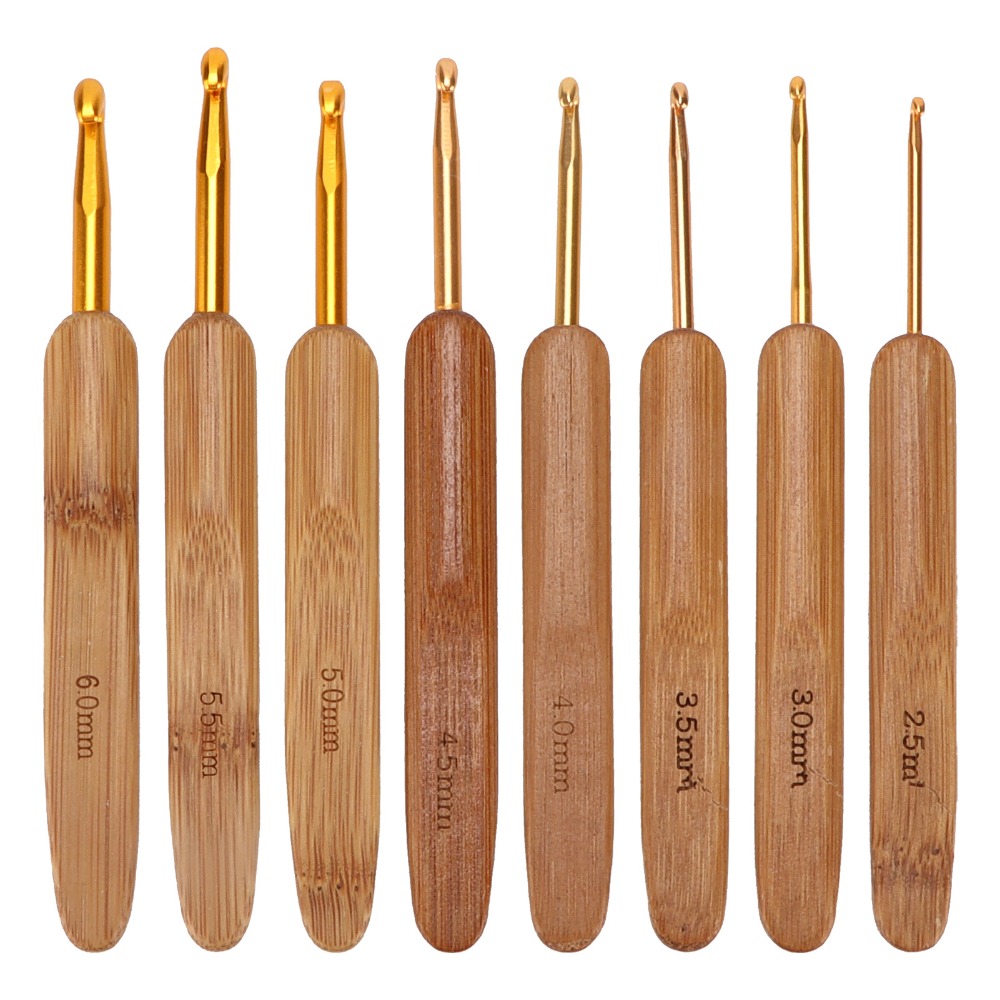8本セット、人間工学に基づいたデザインの2.5～6mmサイズ - Wooden Crochet Hooks Ergonomic Handle のレビューと価格