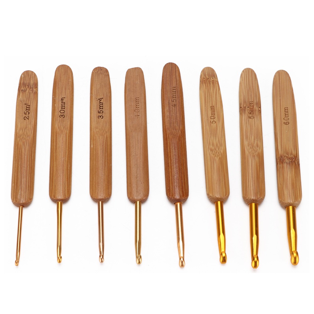8本セット、人間工学に基づいたデザインの2.5～6mmサイズ - Wooden Crochet Hooks Ergonomic Handle のレビューと価格
