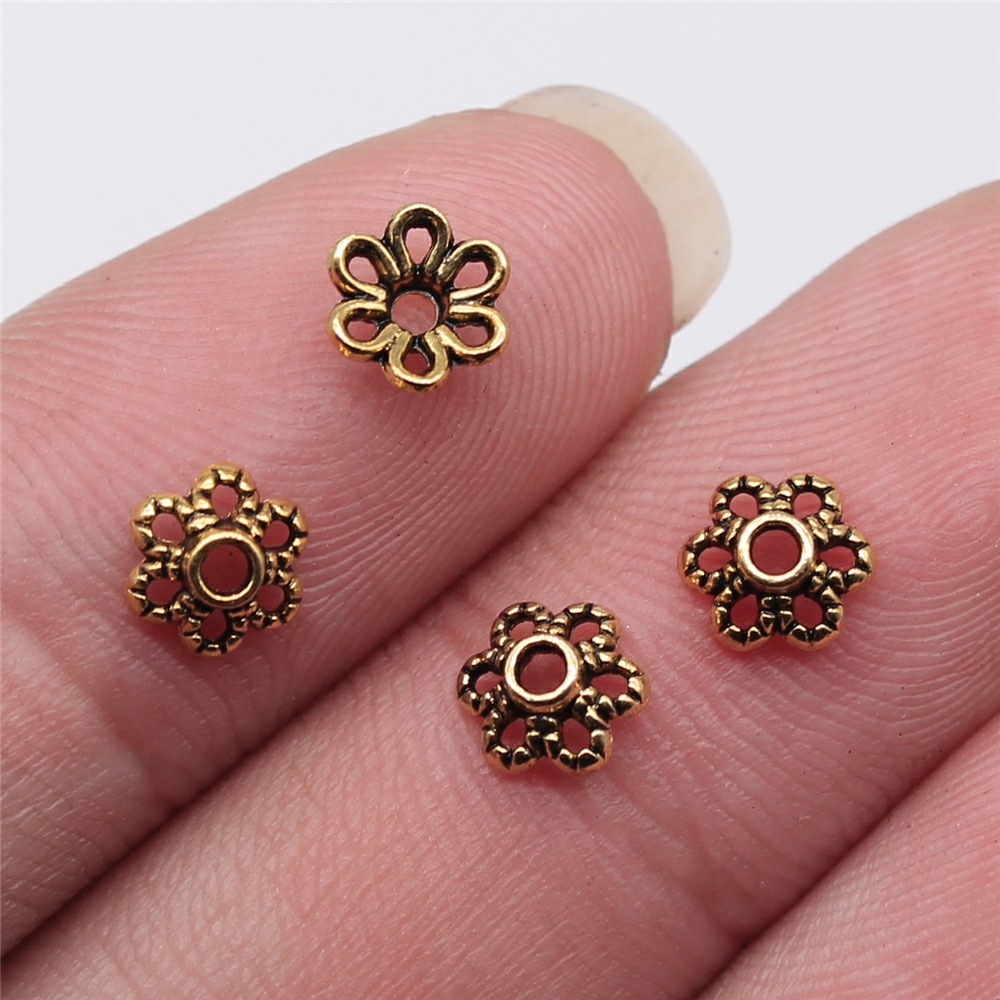 50個 6MM リーフフラワービーズエンドキャップ スペーサ - Beading のレビューと価格